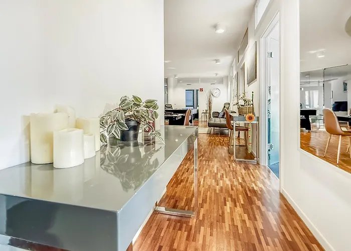 Zentrale In 6 Schlafzimmer, 16 Gaeste