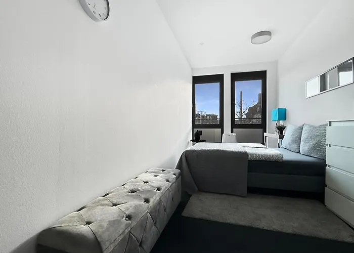 Zentrale In 6 Schlafzimmer, 16 Gaeste شقة *