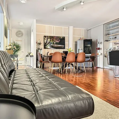 Zentrale In 6 Schlafzimmer, 16 Gaeste * Munich